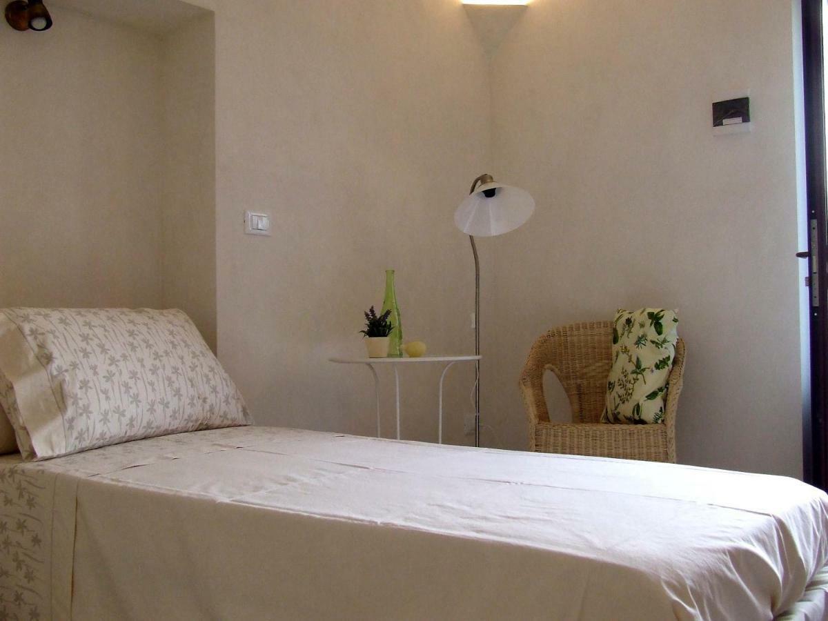 Il Giardino Di Viola Bed and Breakfast Ceglie Messapica Eksteriør billede