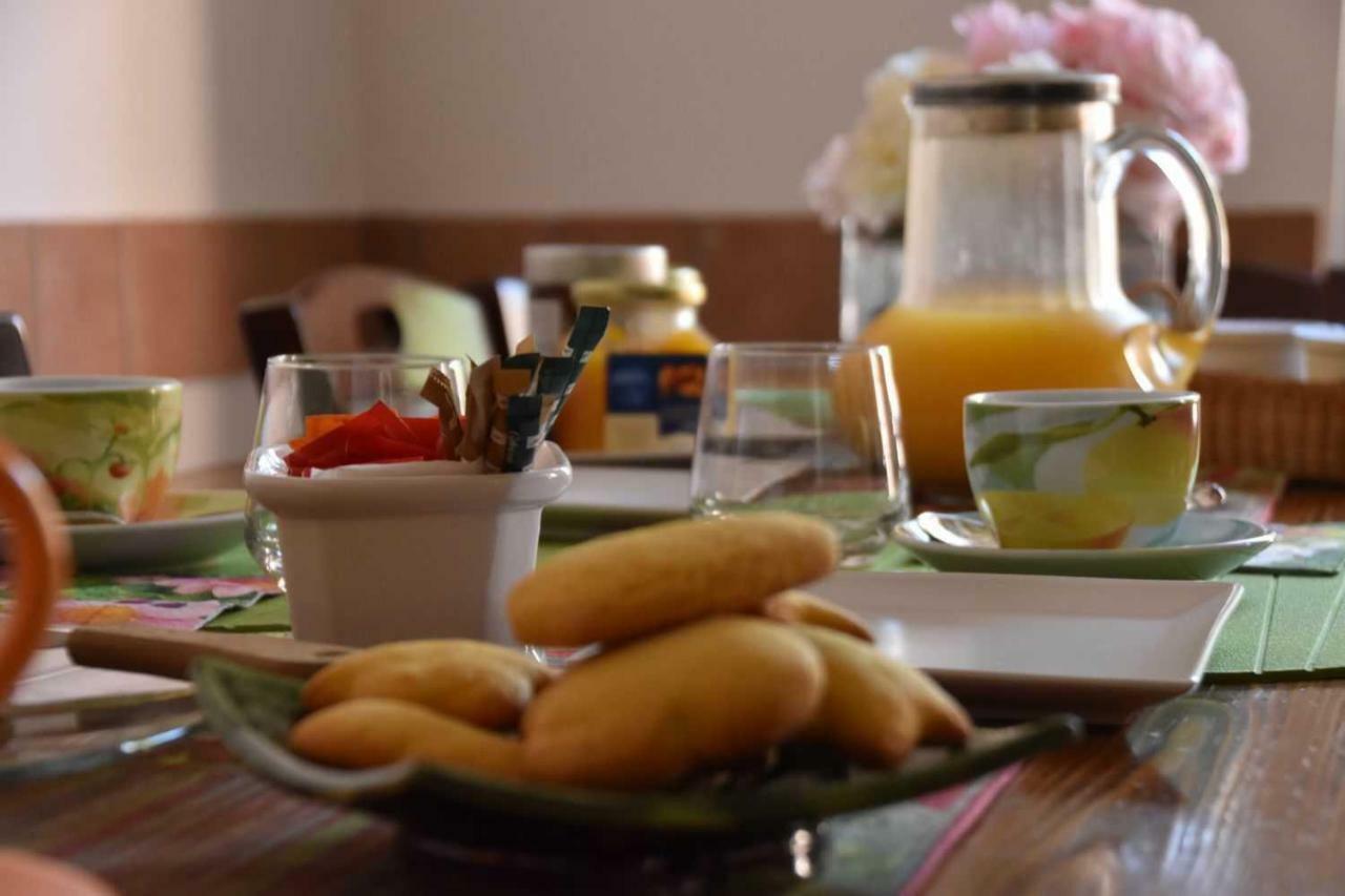 Il Giardino Di Viola Bed and Breakfast Ceglie Messapica Eksteriør billede